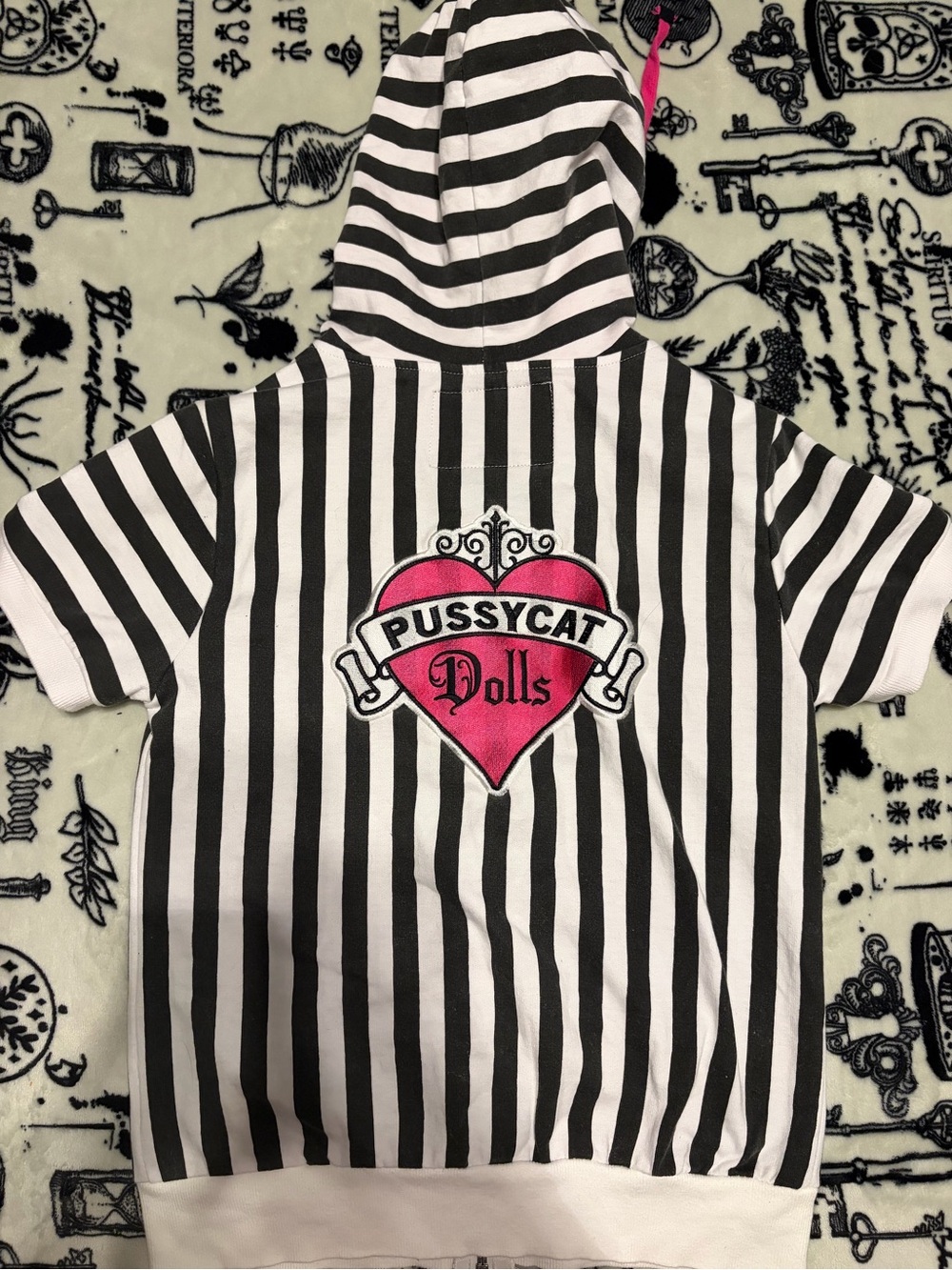 Y2K RARE Pussycat Dolls Black & White Striped Hooded Top with Pink Heart Zip